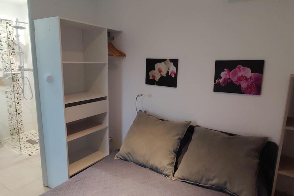 Hébergement de vacances Tiny House Avec Piscine A