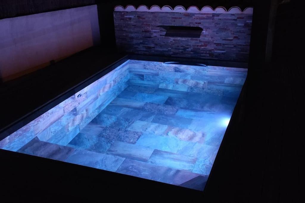 Tiny House Avec Piscine A *